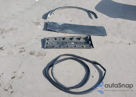 2023 Chevrolet Blazer Fwd 2Lt из США, поврежденный, VIN 3GNKBCR47PS219557